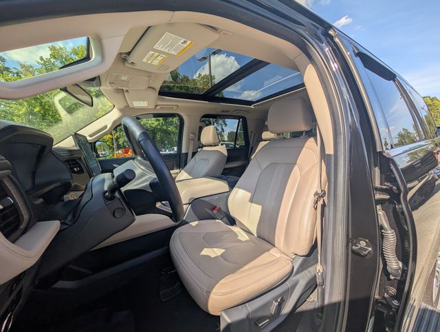 Used 2024 Black Ford Limited image 9