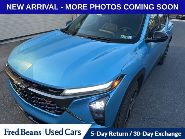 Marina Blue Metallic 2025 Chevrolet Trax RS with 2RS FWD SUV / Crossover Front-Wheel Drive 6-Speed Automatic