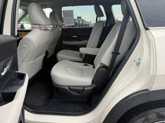2024 Coastal Cream Toyota Grand Highlander Platinum AWD SUV