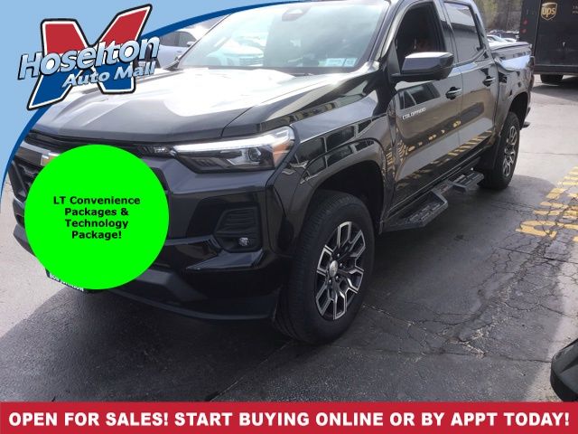 Black 2023 Chevrolet Colorado LT Crew Cab 4WD Pickup Truck Four-Wheel Drive 8-Speed Automatic