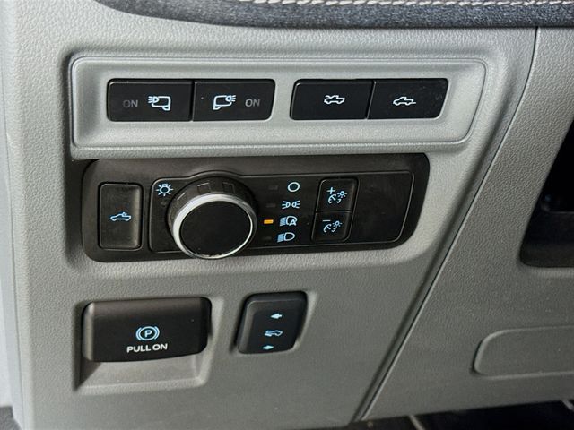 2024 Black Metallic Ford F-150 Lightning Flash AWD Truck