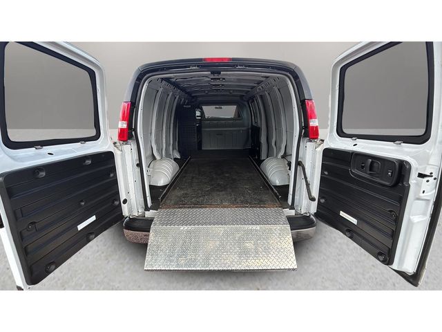 Used 2022 White Chevrolet Work Van image 31