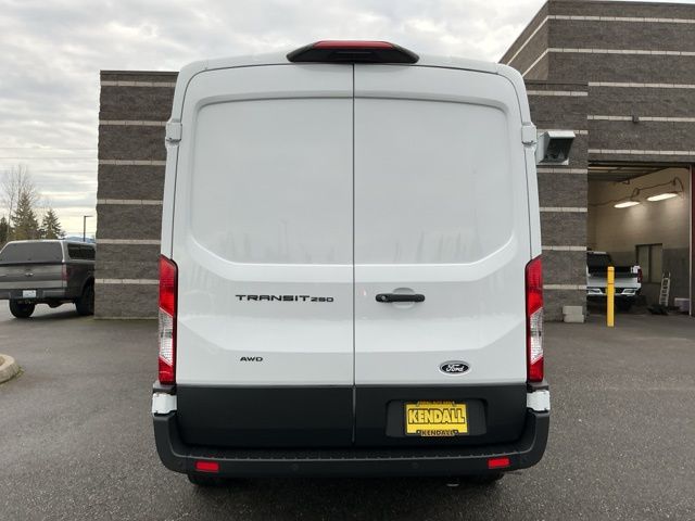 New 2026 Oxford White Ford Base image 5