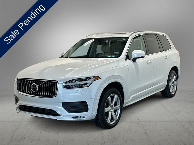 2020 Volvo XC90 T6 Momentum - 0