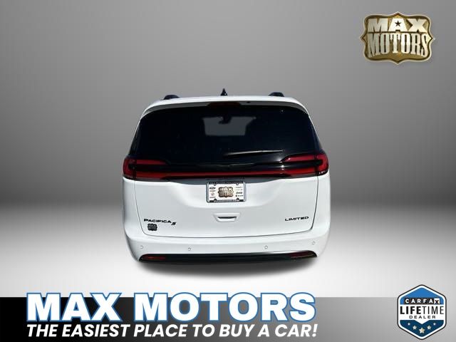 2024 Chrysler Pacifica Limited 6