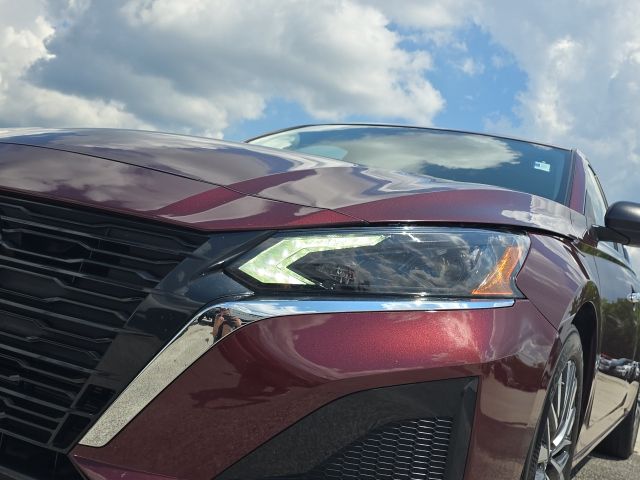 2025 Nissan Altima 2.5 SV:B02428