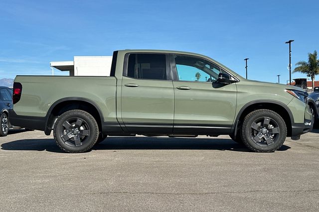 New 2026 Ash Green Metallic Honda TrailSport image 3