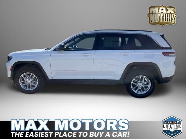 2024 Jeep Grand Cherokee Laredo 5