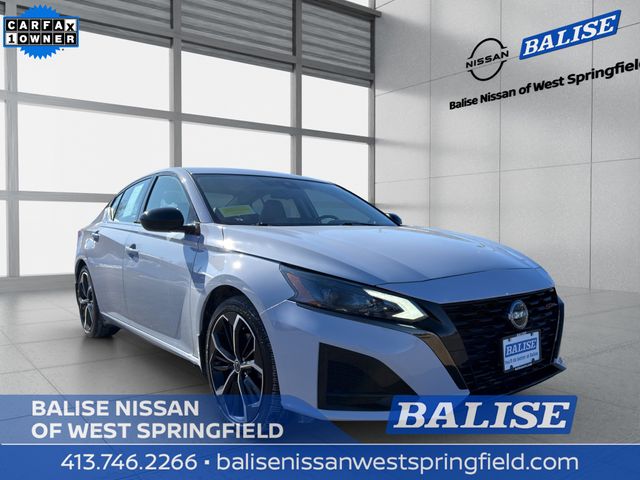 2023 Nissan Altima 2.5 SR FWD