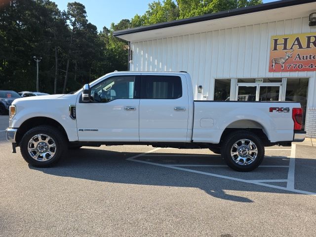 2022 Ford F-250SD Lariat:B02329