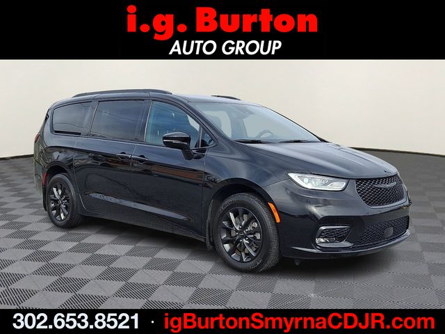 2021 Chrysler Pacifica Limited AWD