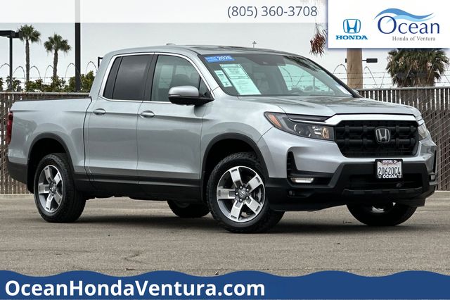 Solar Silver Metallic 2025 Honda Ridgeline Pickup Truck All-Wheel Drive 9-Speed Automatic