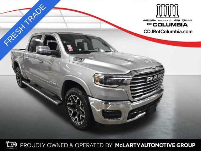 Billet Silver Metallic Clearcoat 2025 RAM 1500 Pickup Truck Four-Wheel Drive 8-Speed Automatic