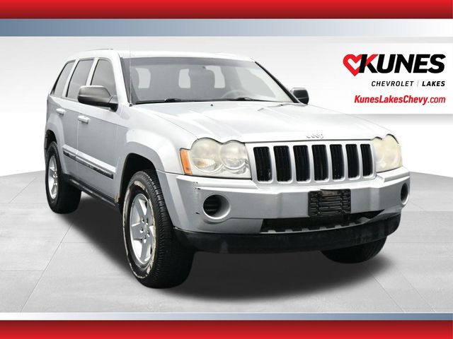 Bright Silver Metallic Clearcoat 2007 Jeep Grand Cherokee Laredo SUV / Crossover Rear-Wheel Drive 5-Speed Automatic