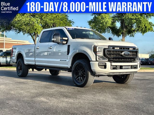 White Metallic 2022 Ford F-250 Super Duty Lariat Crew Cab 4WD Pickup Truck Four-Wheel Drive Automatic