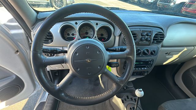 2003 Chrysler PT Cruiser Limited 45