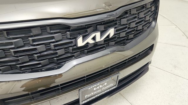 2022 Kia Telluride EX - 11