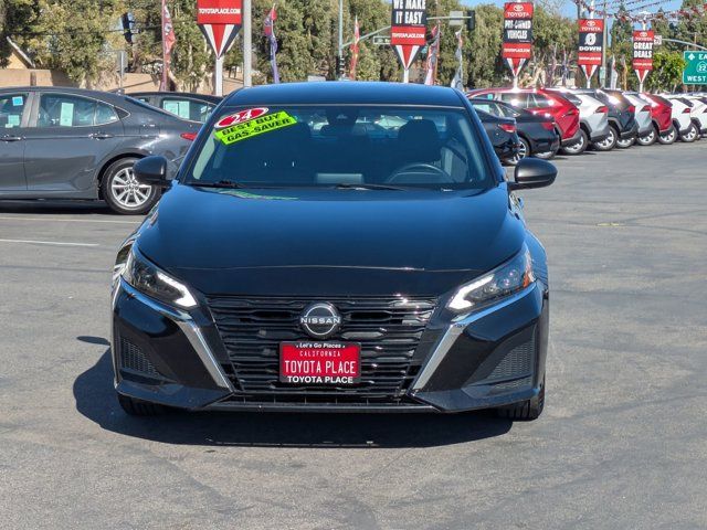 Used 2024 Nissan Altima SV with VIN 1N4BL4DVXRN390298 for sale in Garden Grove, CA