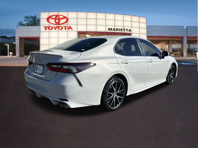 2024 Toyota Camry SE 29