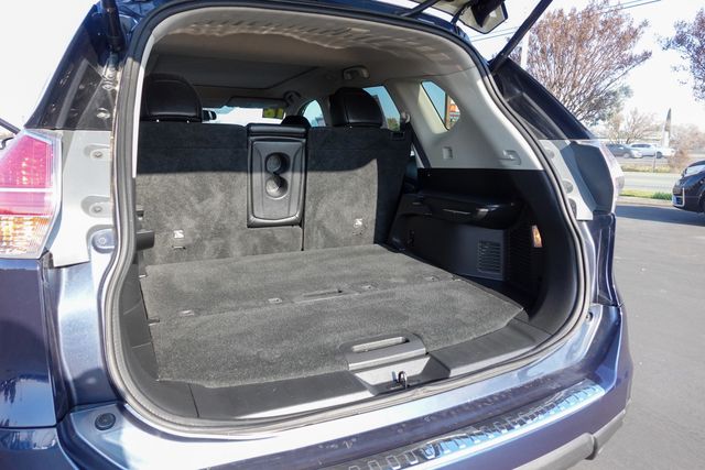 used 2016 Nissan Rogue car, priced at $10,000