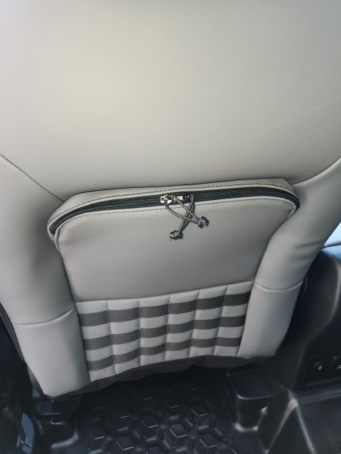 New 2026 White Ford Badlands image 33