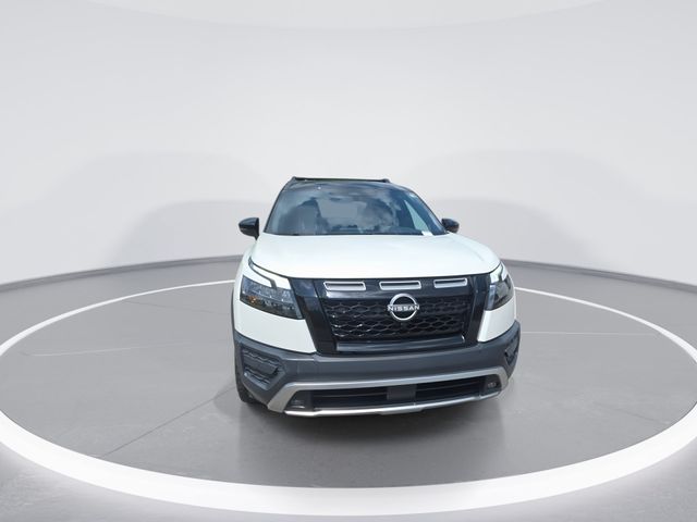 Used 2023 2 Tone White / Black Roof Nissan Rock Creek image 3