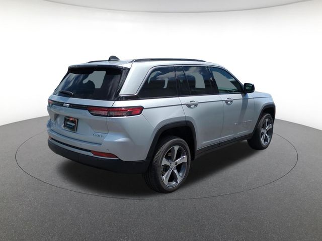 new 2026 Jeep Grand Cherokee car, priced at $43,186