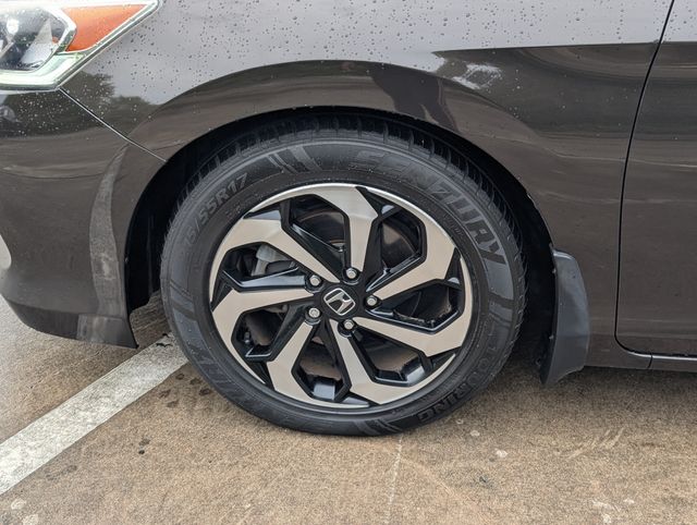 2016 Honda Accord EX-L - 8