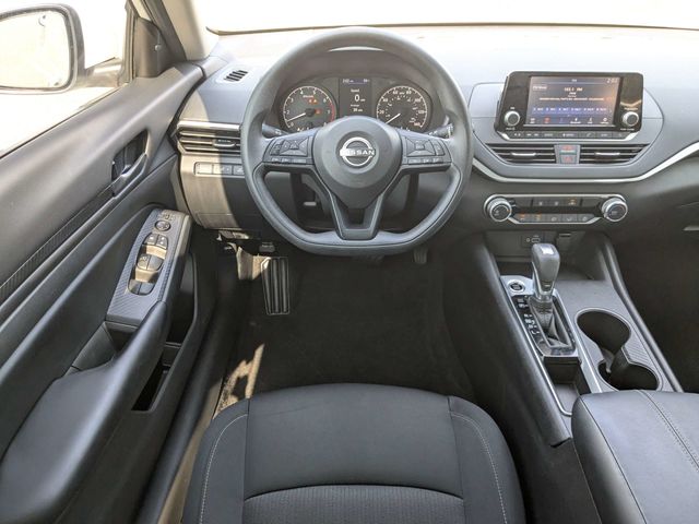 Used 2023 Nissan Altima Sedan