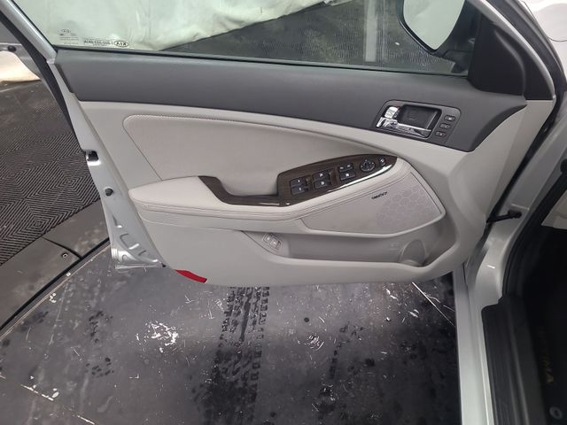 2013 – Kia – Optima