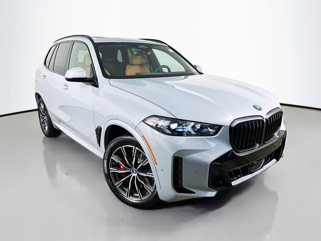 2025 BMW X5 xDrive50e 33