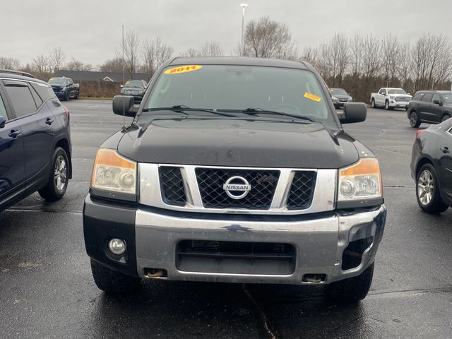 2011 Nissan Titan SV 2