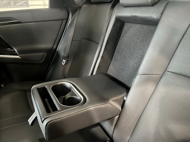 2025 Toyota bZ4X Limited photo