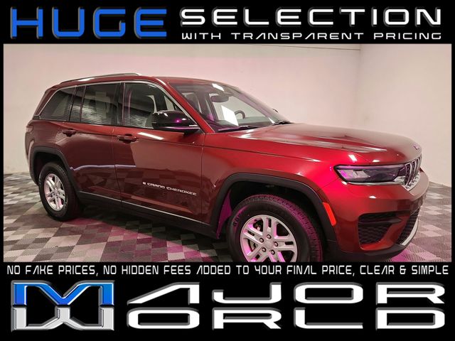2024 Jeep Grand Cherokee Laredo RWD