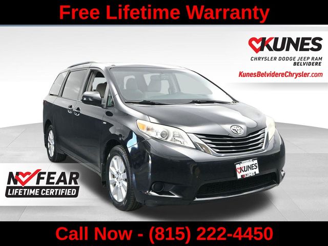 2017 Toyota Sienna LE