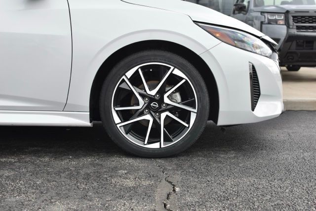 Used 2024 Nissan Sentra SR 4D Sedan