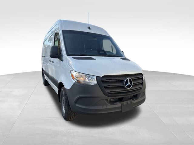 2025 Mercedes-Benz Sprinter 2500 Cargo 144 WB photo