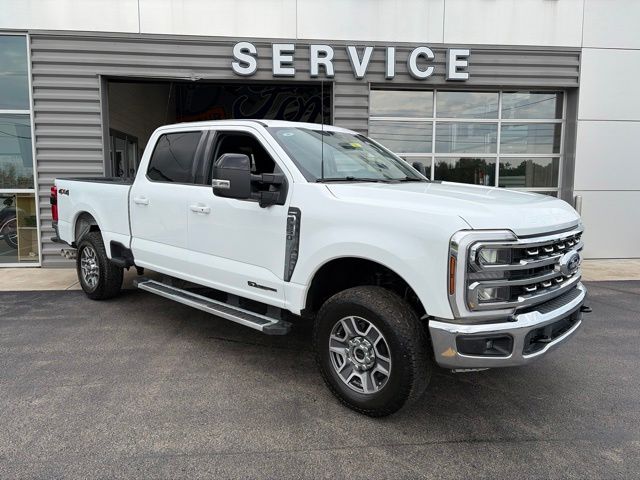 2026 Ford F-250SD Lariat White at Grove City Ford