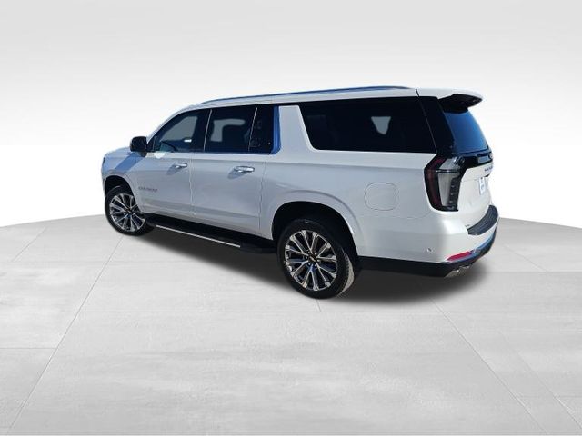 2025 Chevrolet Suburban High Country 5