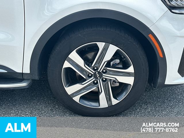 Used 2023 White Kia EX image 14