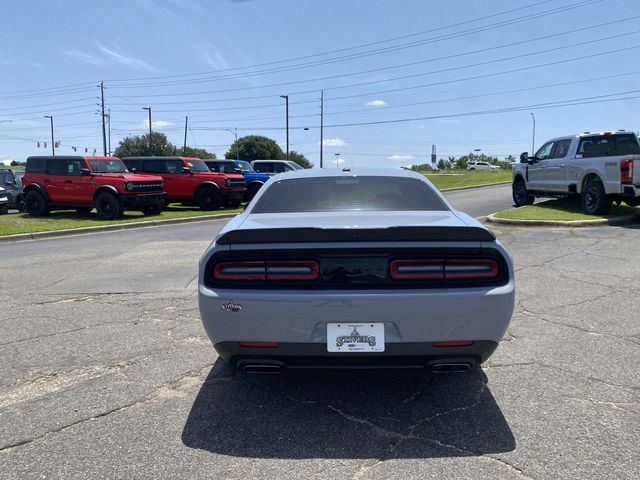 2022 Dodge Challenger R/T 32