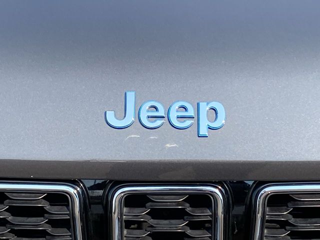 2024 Jeep Grand Cherokee Base 4xe 32