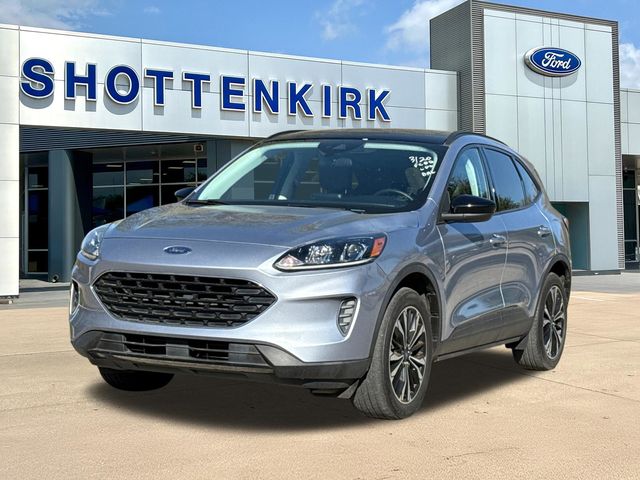 Certified Used 2022 Blue Ford SE image 3