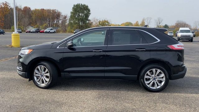 2022 Ford Edge Titanium 5