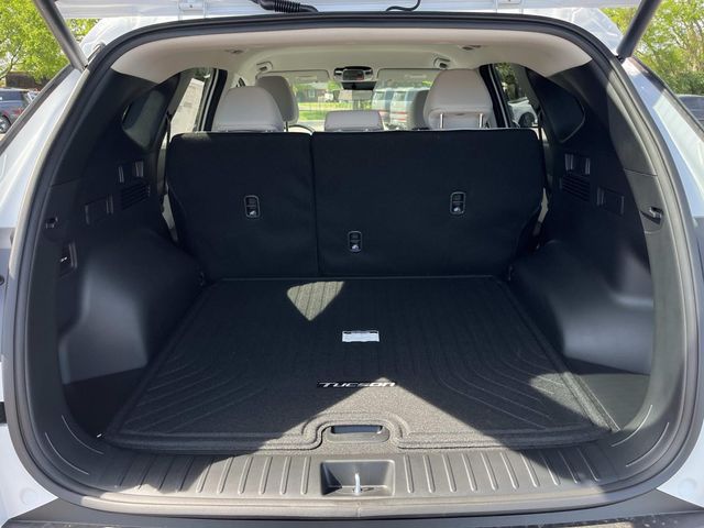 new 2026 Hyundai Tucson Hybrid car, priced at $33,540