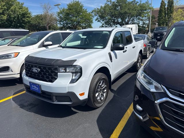 2025 Ford Maverick Blanco (White Metallic) Camioneta Tracción en las cuatro ruedas 8 velocidades Automática