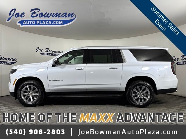 Polar White Tricoat 2026 Chevrolet Suburban SUV / Crossover Four-Wheel Drive
