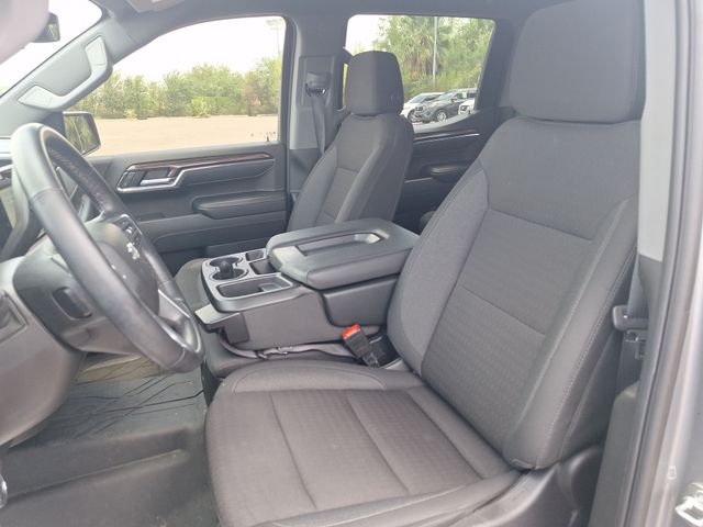 Used 2025 Gray Chevrolet RST image 9