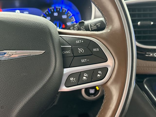 2017 Chrysler Pacifica Limited White at Auto Express Mitsubishi