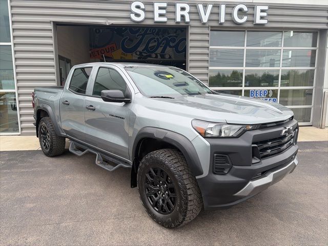 2024 Chevrolet Colorado Trail Boss Gray at South Hills Kia